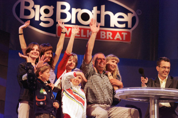 Grzegorz Miecugow jako prowadzący program "Big Brother" | fot. TVN