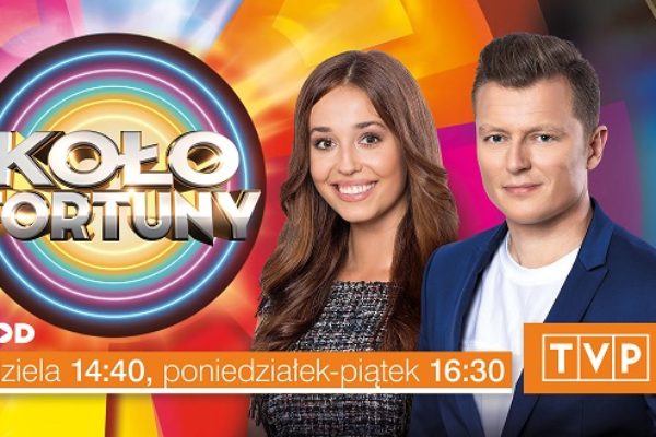 Prowadzący program "Koło Fortuny" | fot. TVP2